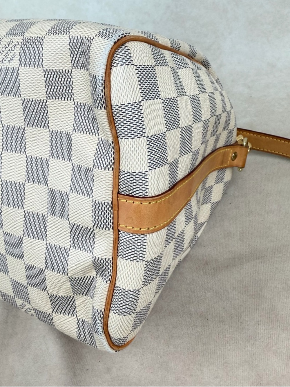 Louis Vuitton Speedy Bandoulière 30 Damier Azur Crossbody Bag w/ Strap & Lock - Picture 5 of 16